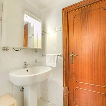 Ravacciano House Apartman *